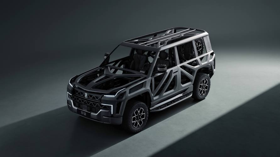 成都1仰望U8硬派越野的科技魅力，国能汽车对传统燃油车市场的冲击